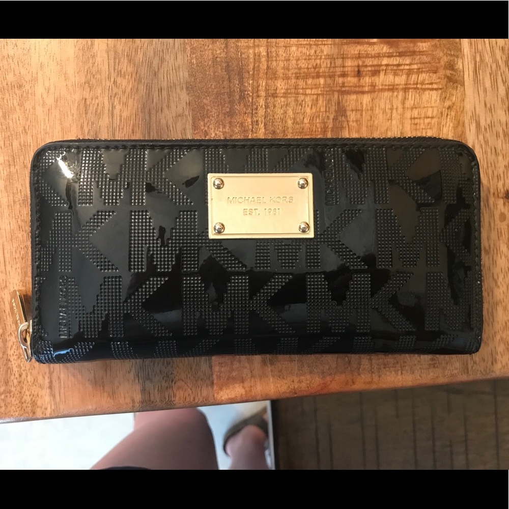 Authentic Michael Kors Wallet